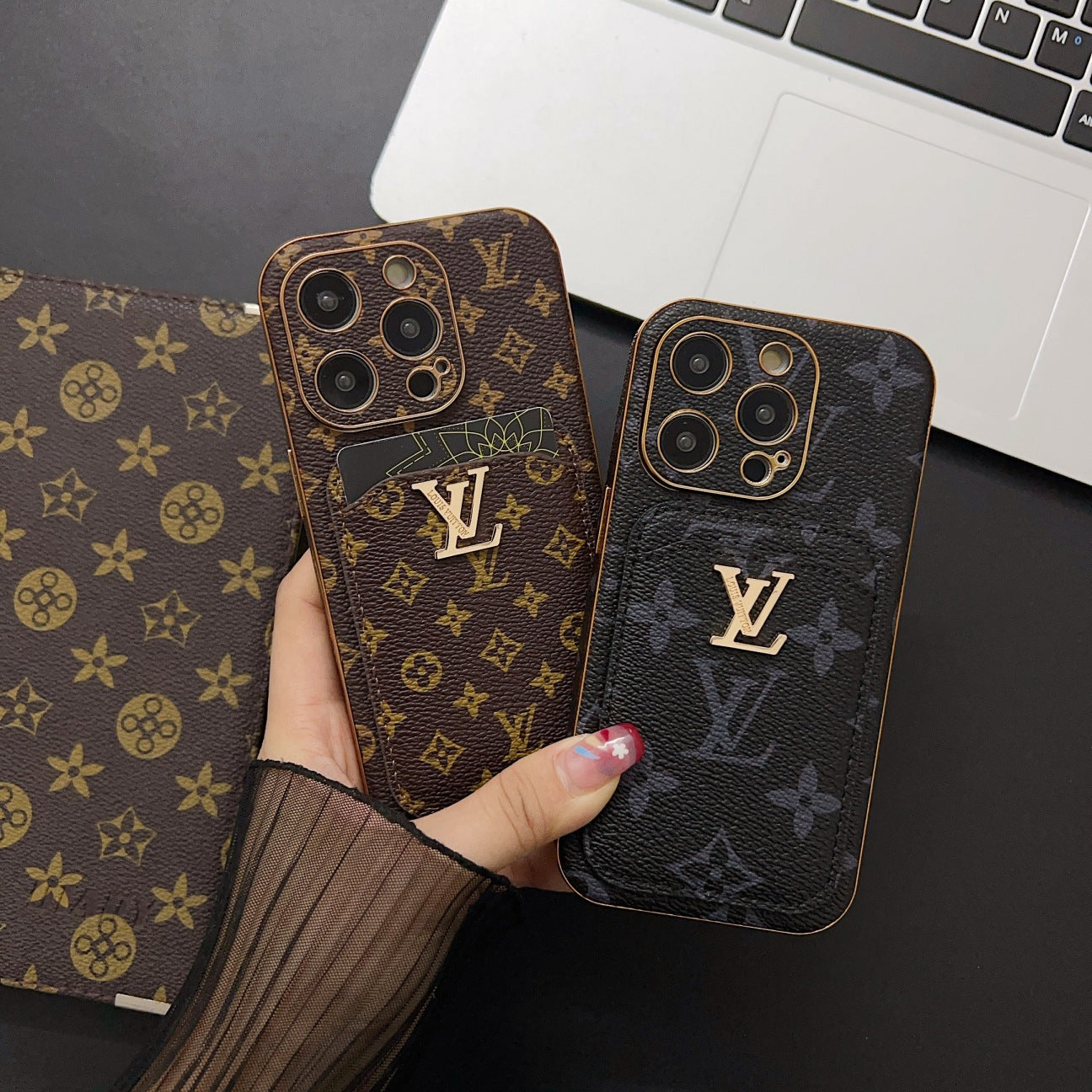 Classic Monogram iPhone Case With Card Holder -Small printing-CHD231124